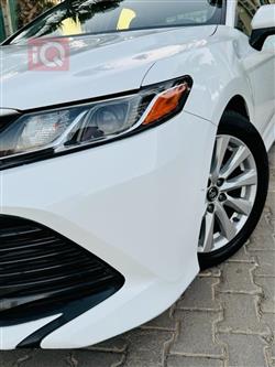 تۆیۆتا کامری